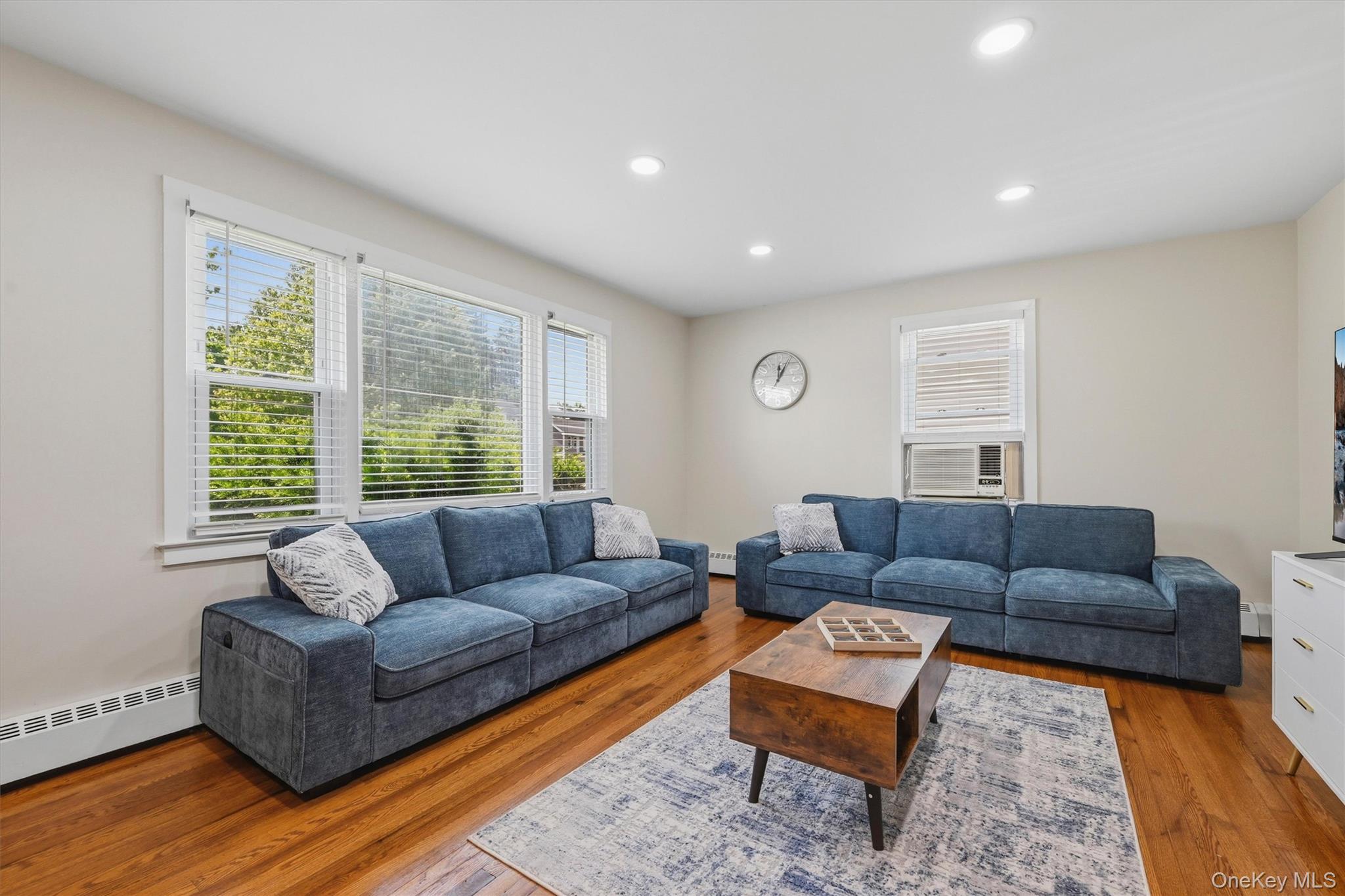21 Hillside Avenue Property Photo 7