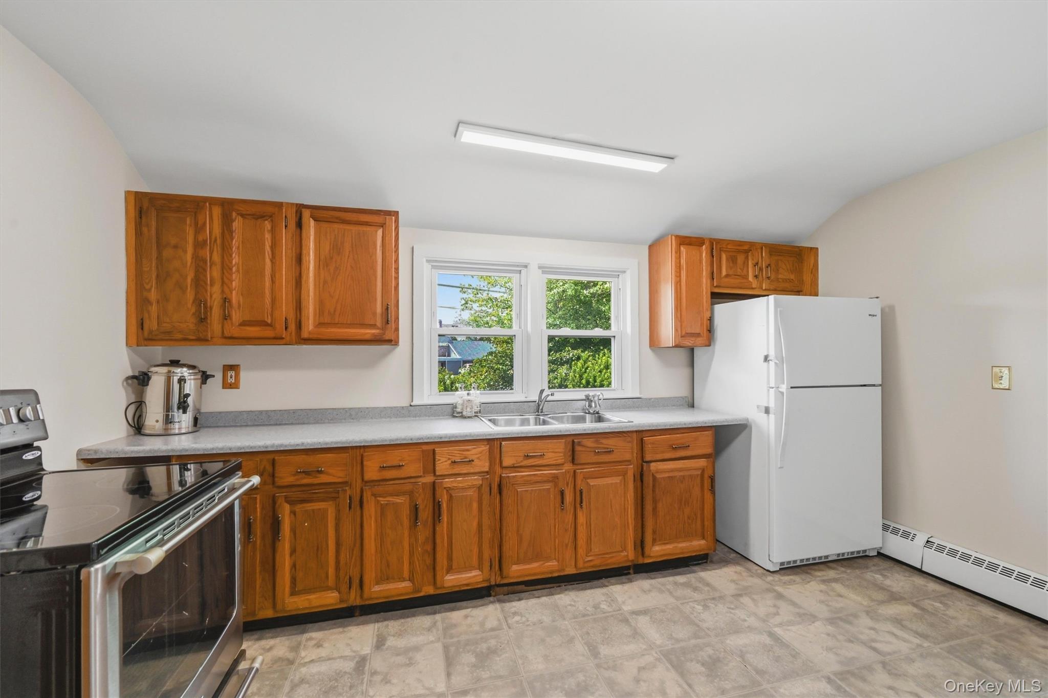 21 Hillside Avenue Property Photo 13
