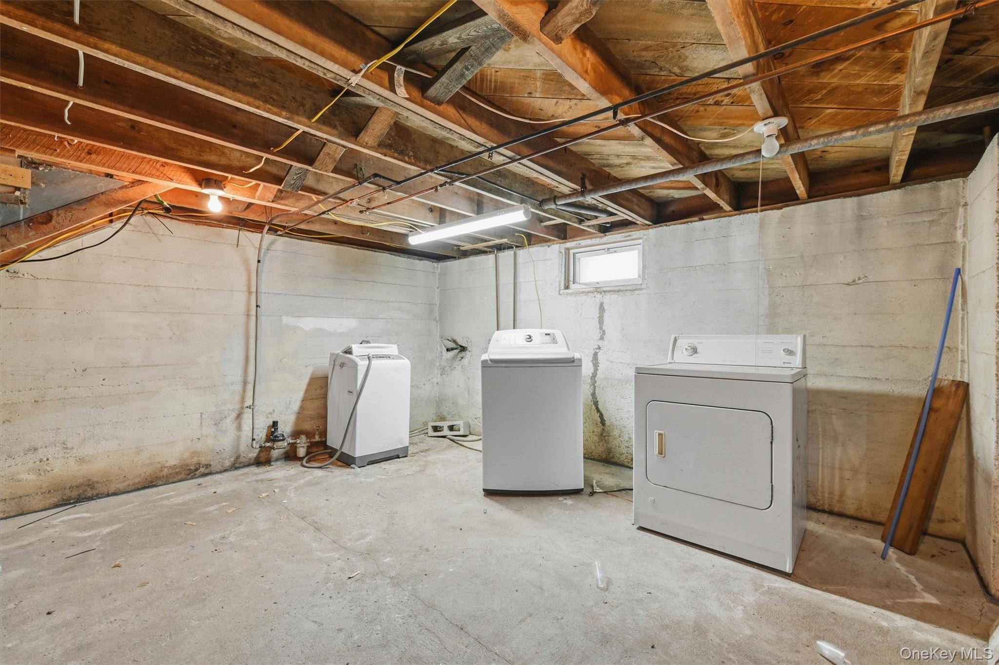 21 Hillside Avenue Property Photo 24