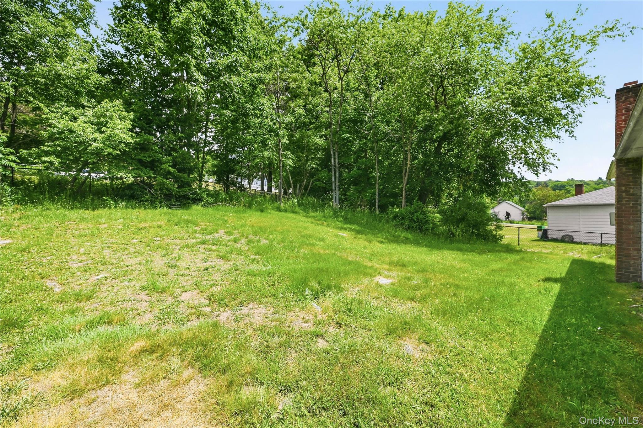 21 Hillside Avenue Property Photo 26