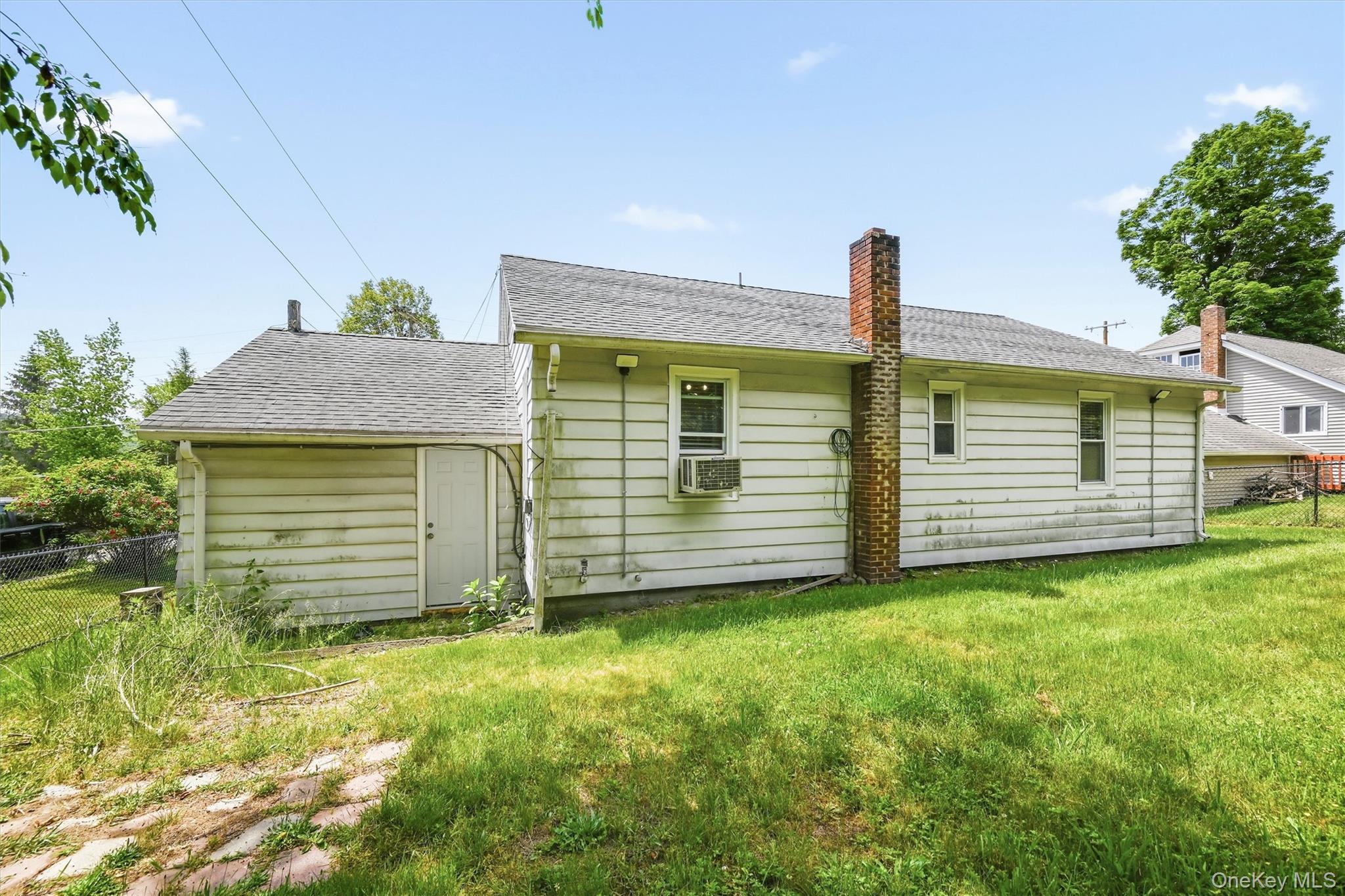 21 Hillside Avenue Property Photo 27