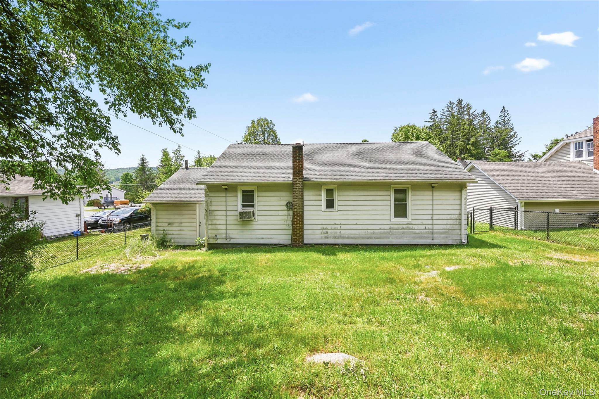 21 Hillside Avenue Property Photo 28