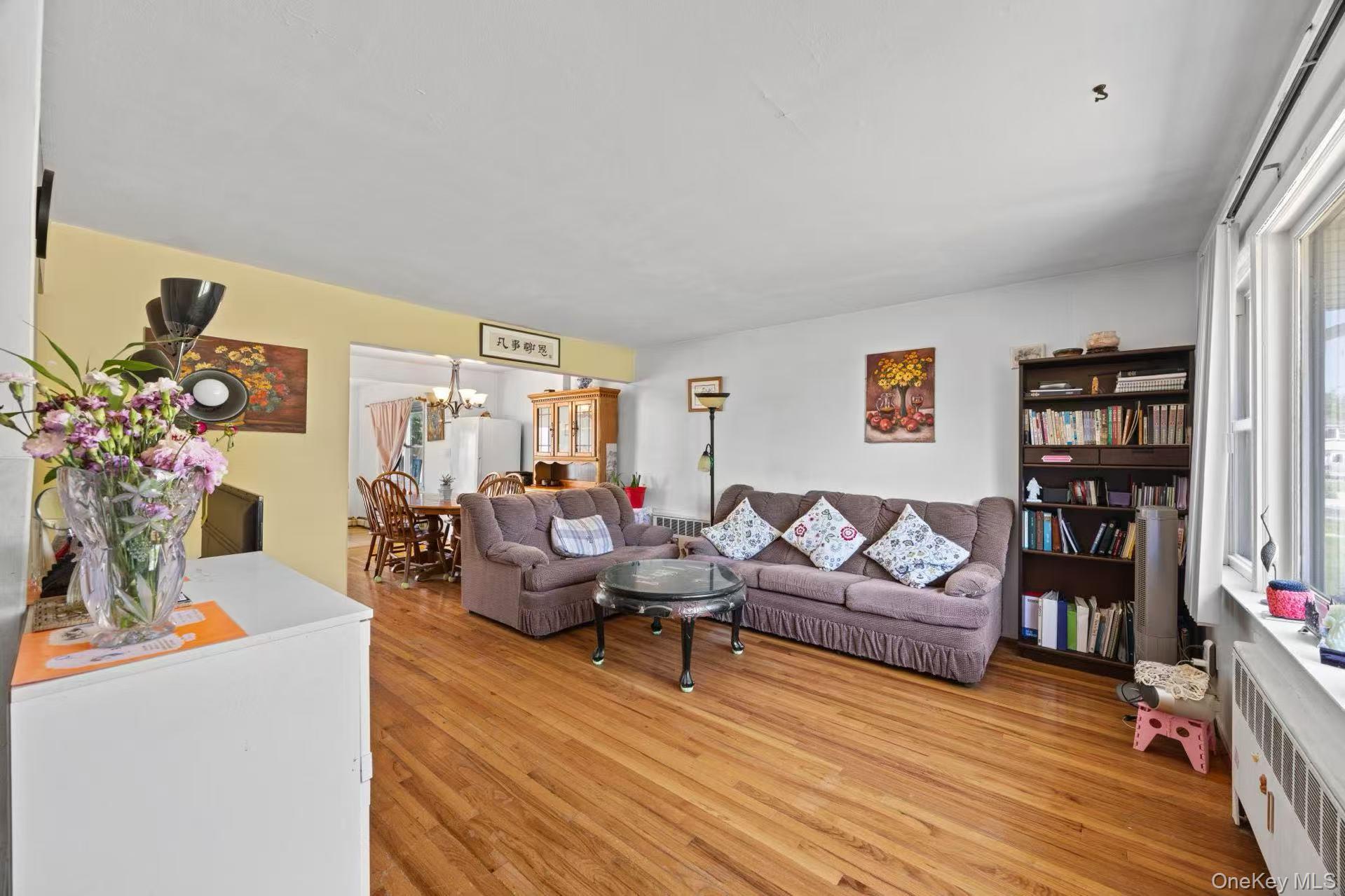 103 Nassau Drive Property Photo 4