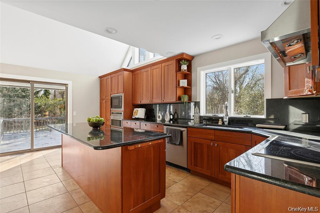 27 Ravine Road Property Photo 9