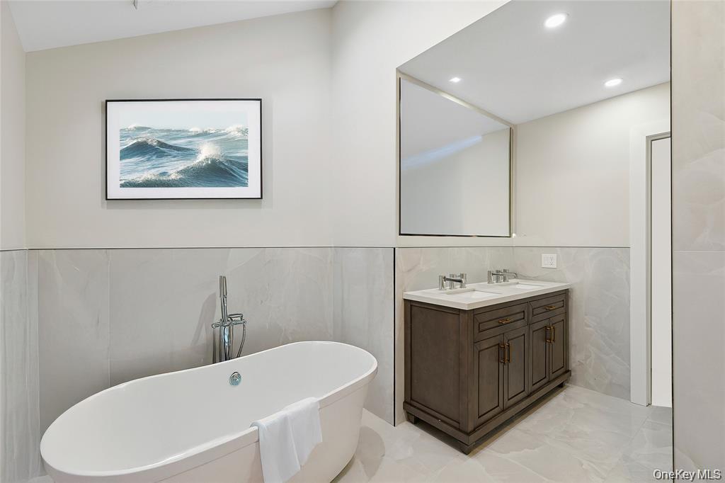 27 Ravine Road Property Photo 23