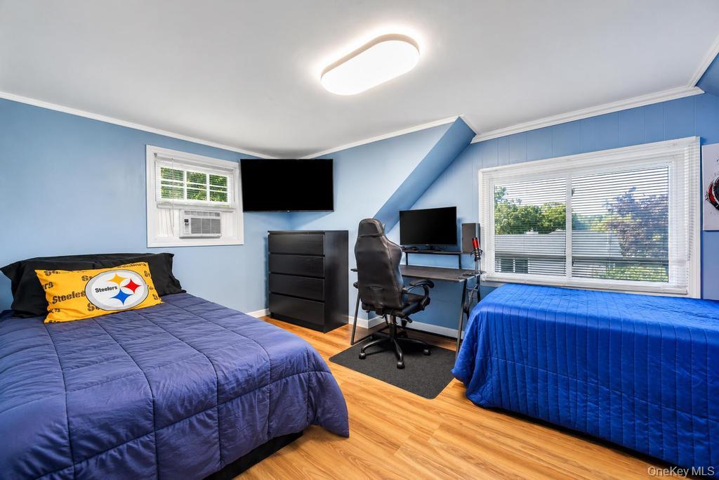 4 Pine Street Property Photo 16
