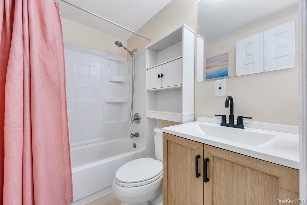 4 Pine Street Property Photo 17