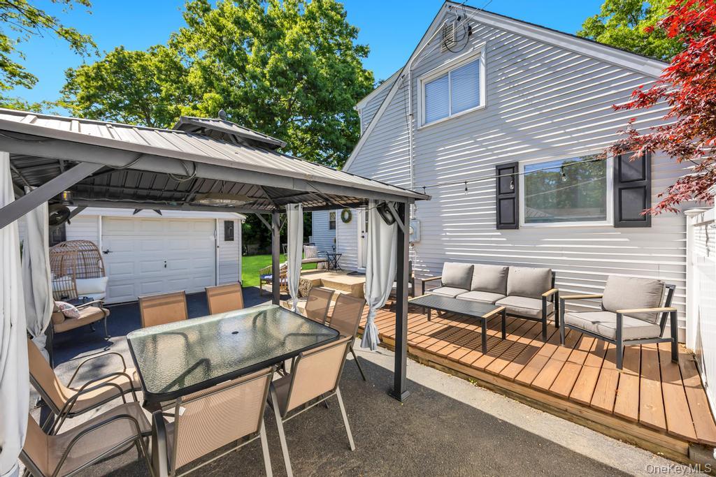 4 Pine Street Property Photo 19