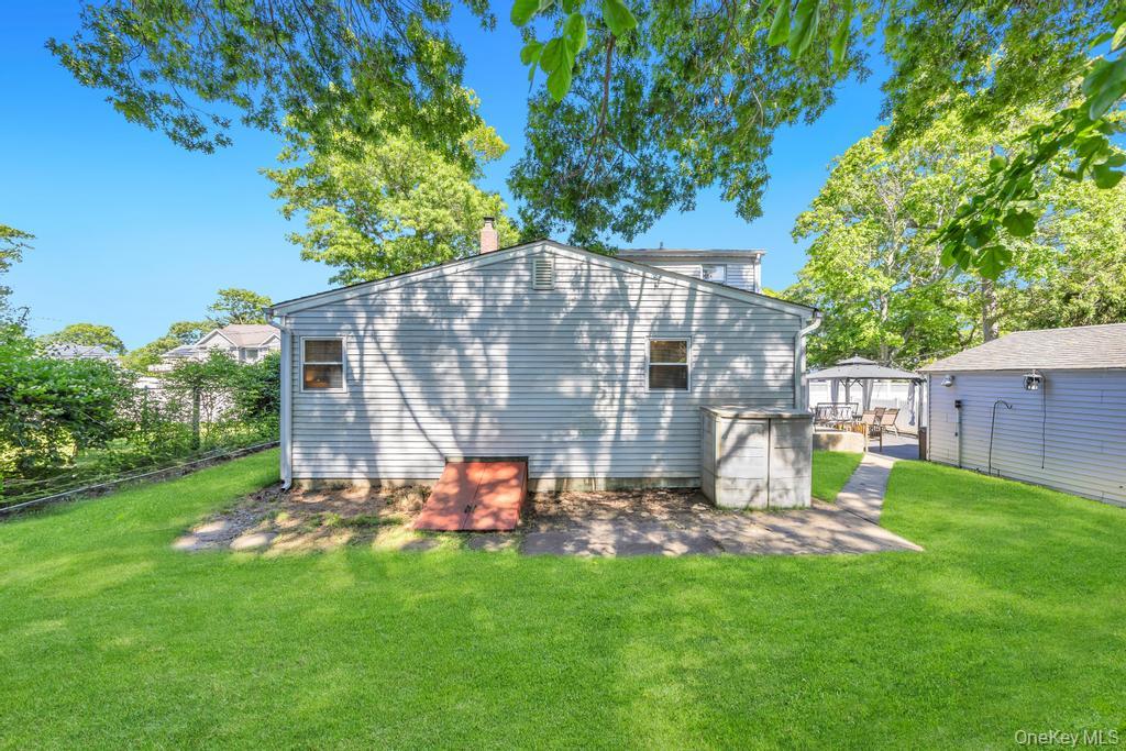 4 Pine Street Property Photo 20