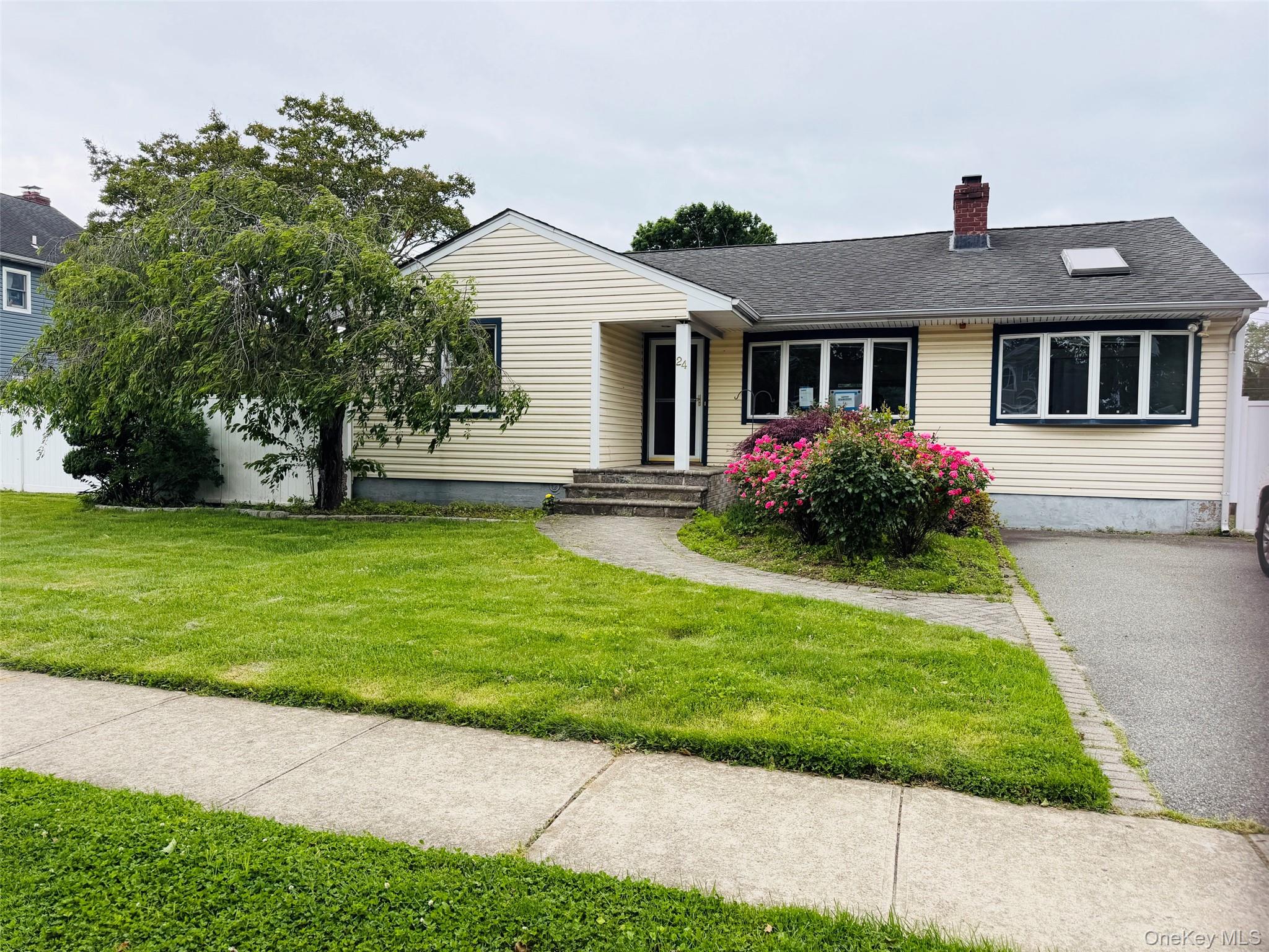 24 Elderberry Road Property Photo 1