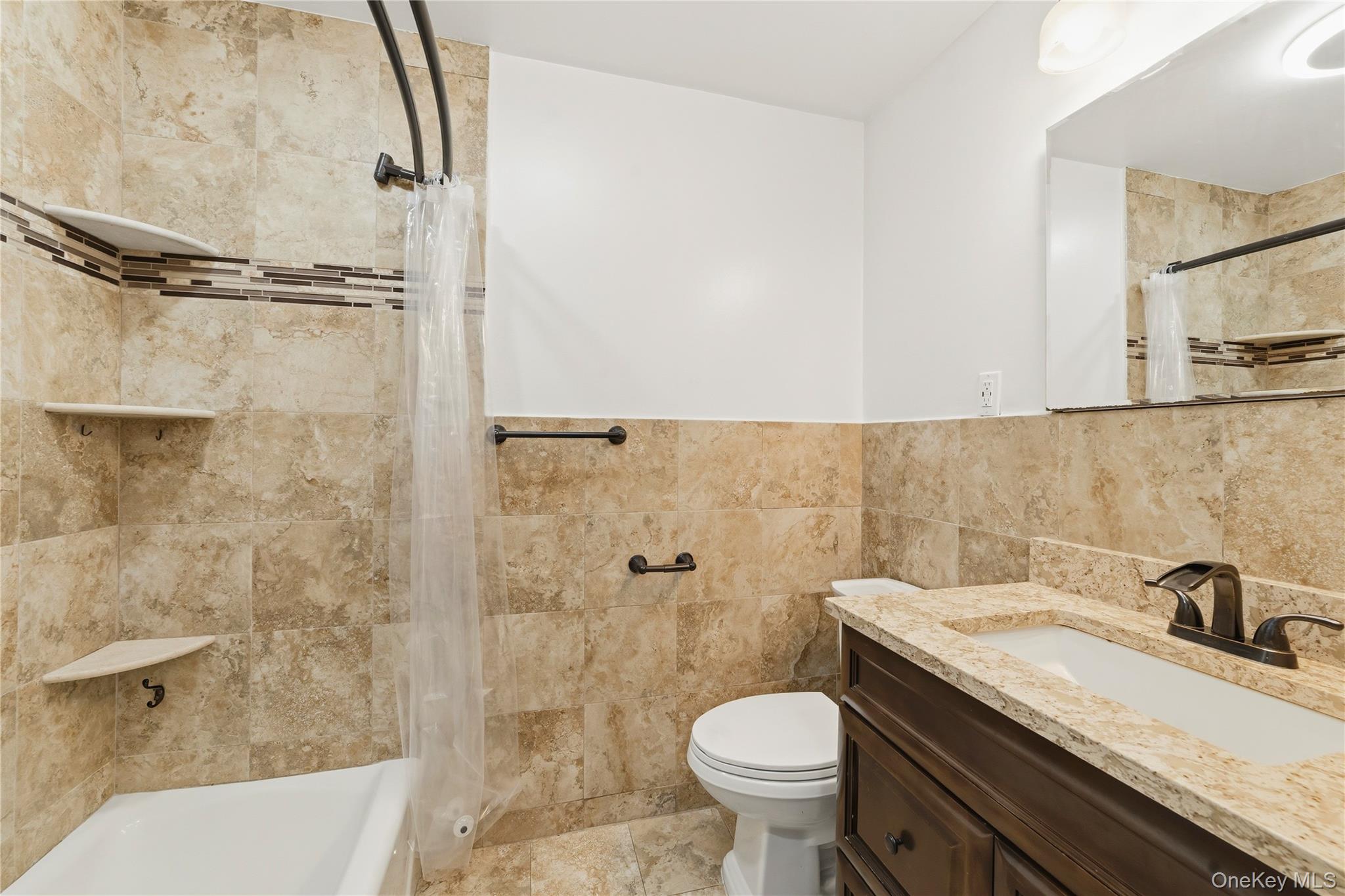412 Tallwood Drive Property Photo 8