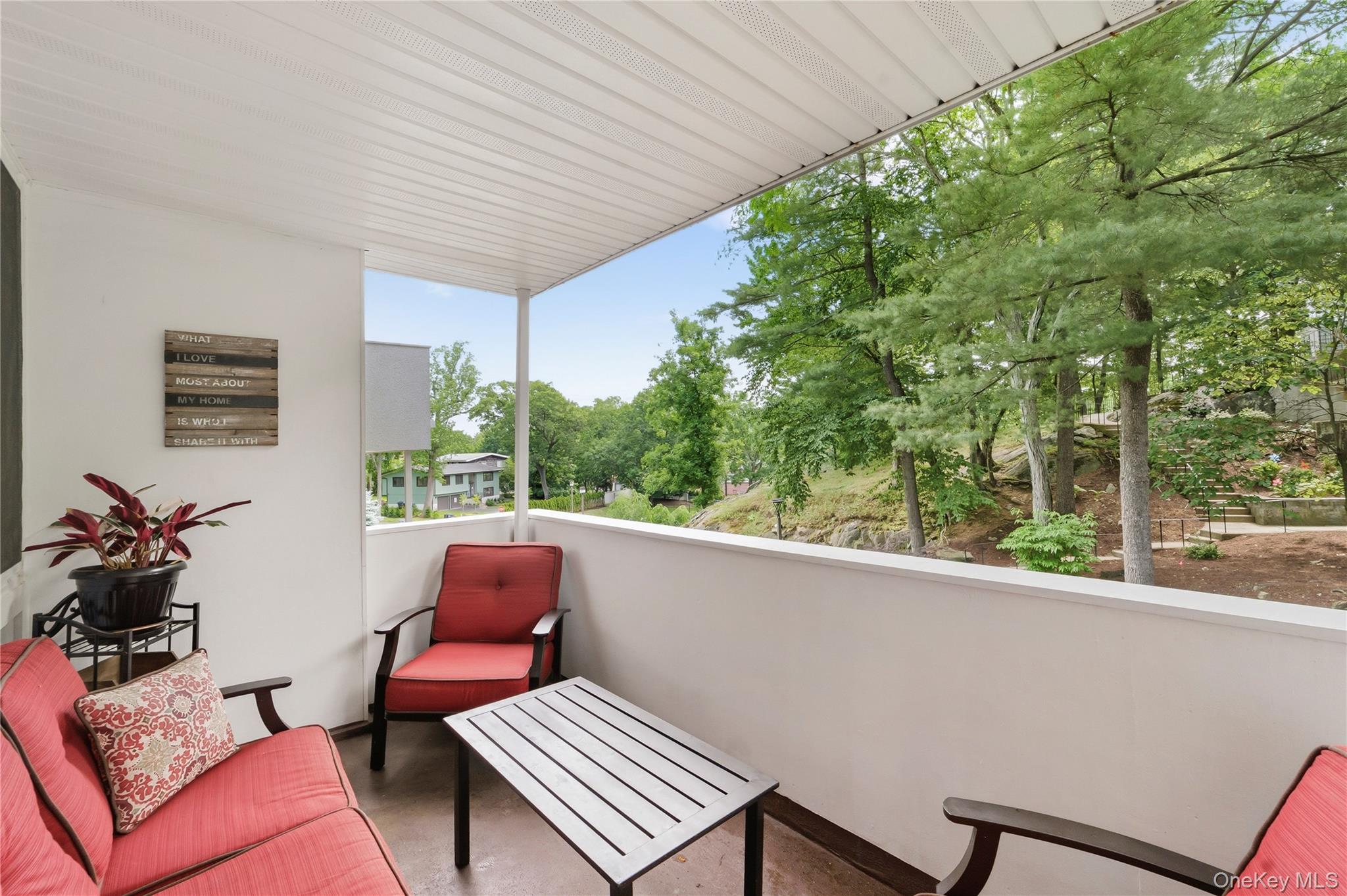 412 Tallwood Drive Property Photo 20