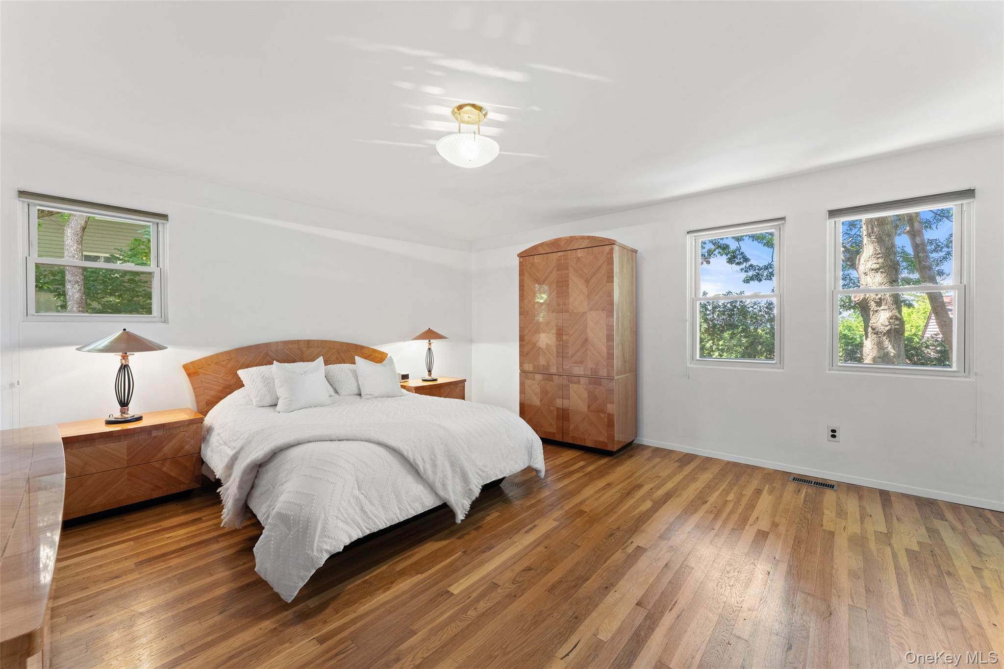 7 Hastings Close Property Photo 15