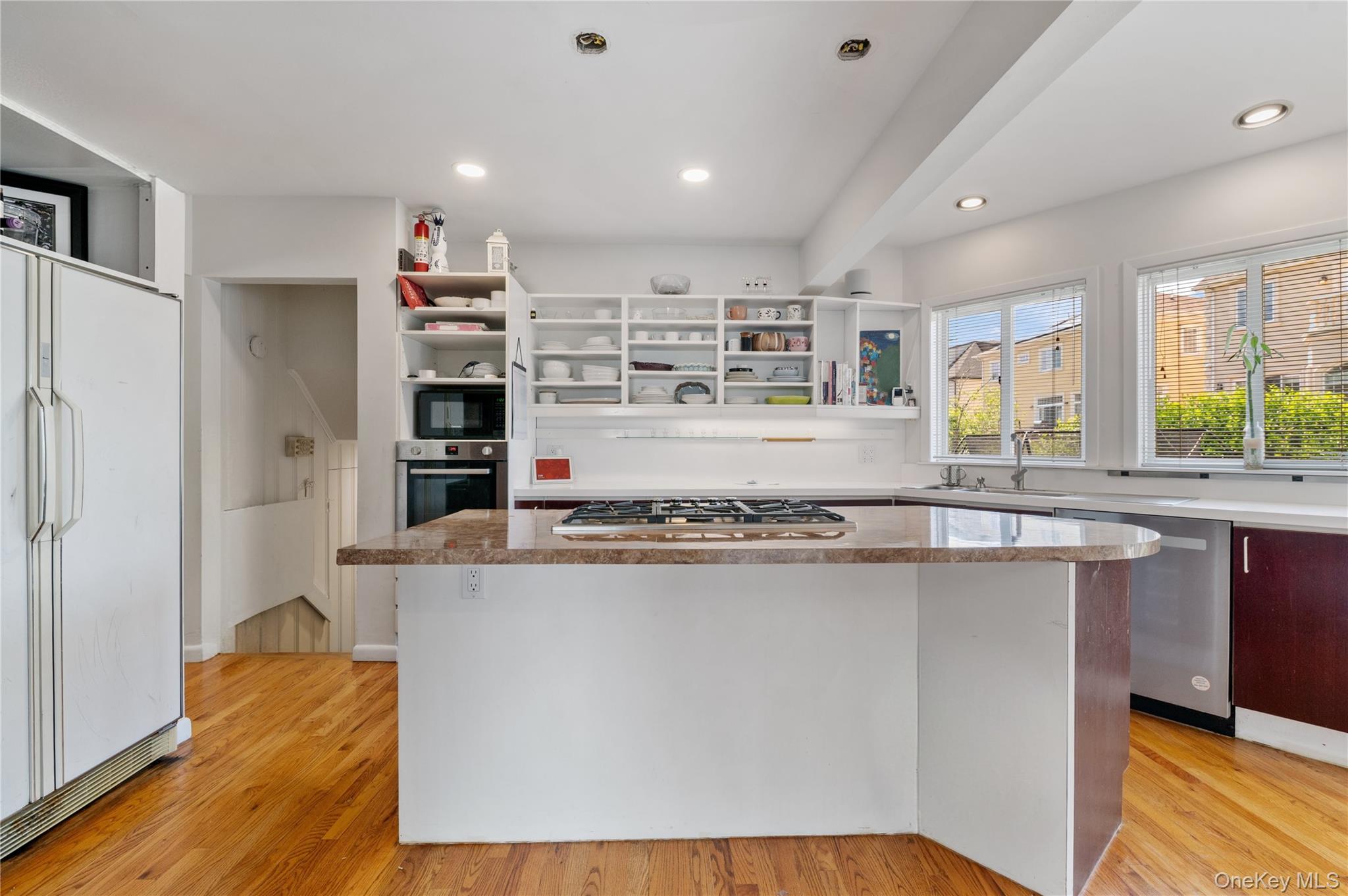 842 Fiske Street Property Photo 12