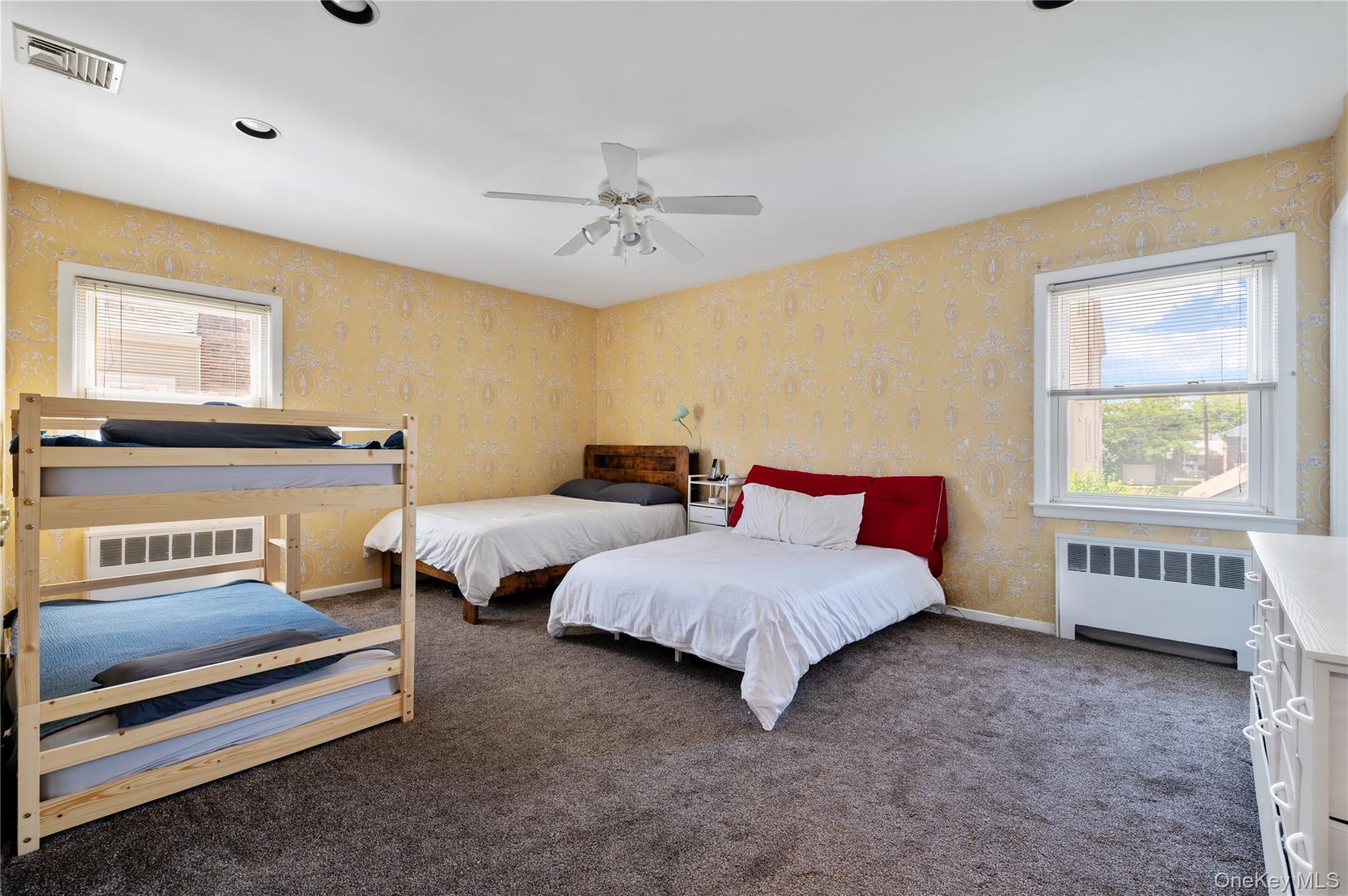 842 Fiske Street Property Photo 15