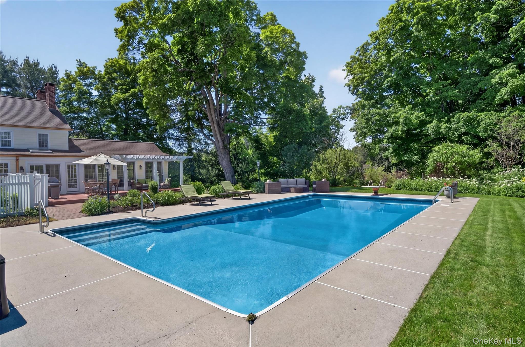 56 Jones Road Property Photo 3