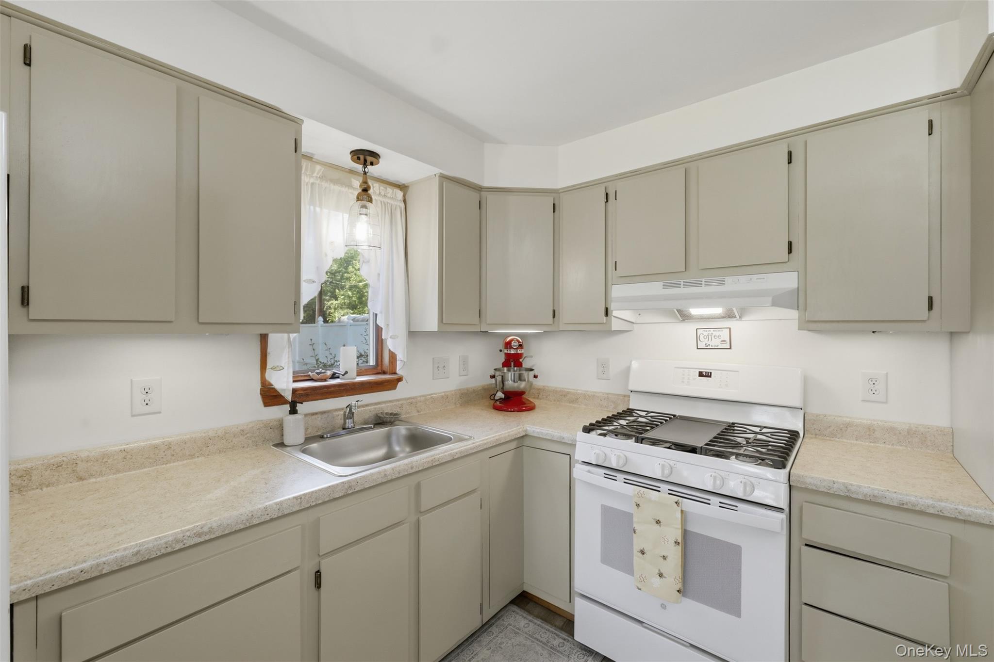9 Fulmer Road Property Photo 17