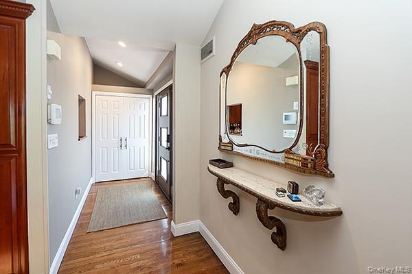 32 Randy Lane Property Photo 3
