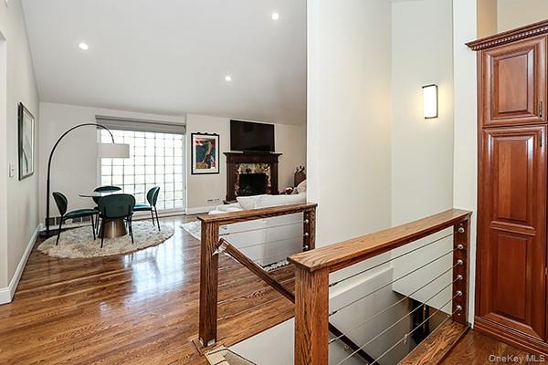 32 Randy Lane Property Photo 4