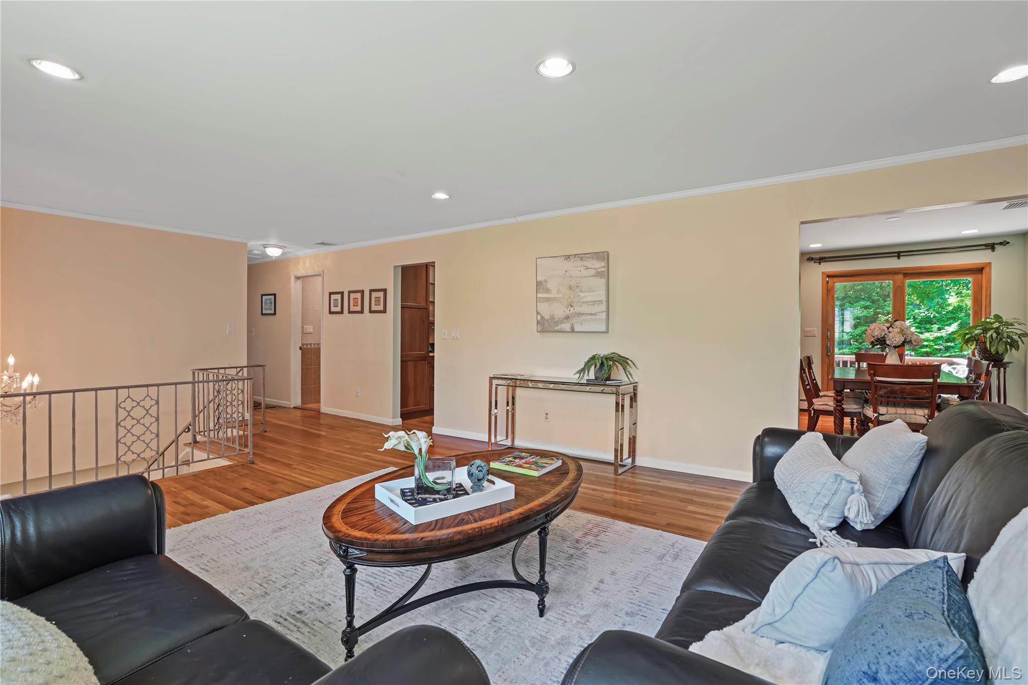2 Rochambeau Drive Property Photo 8