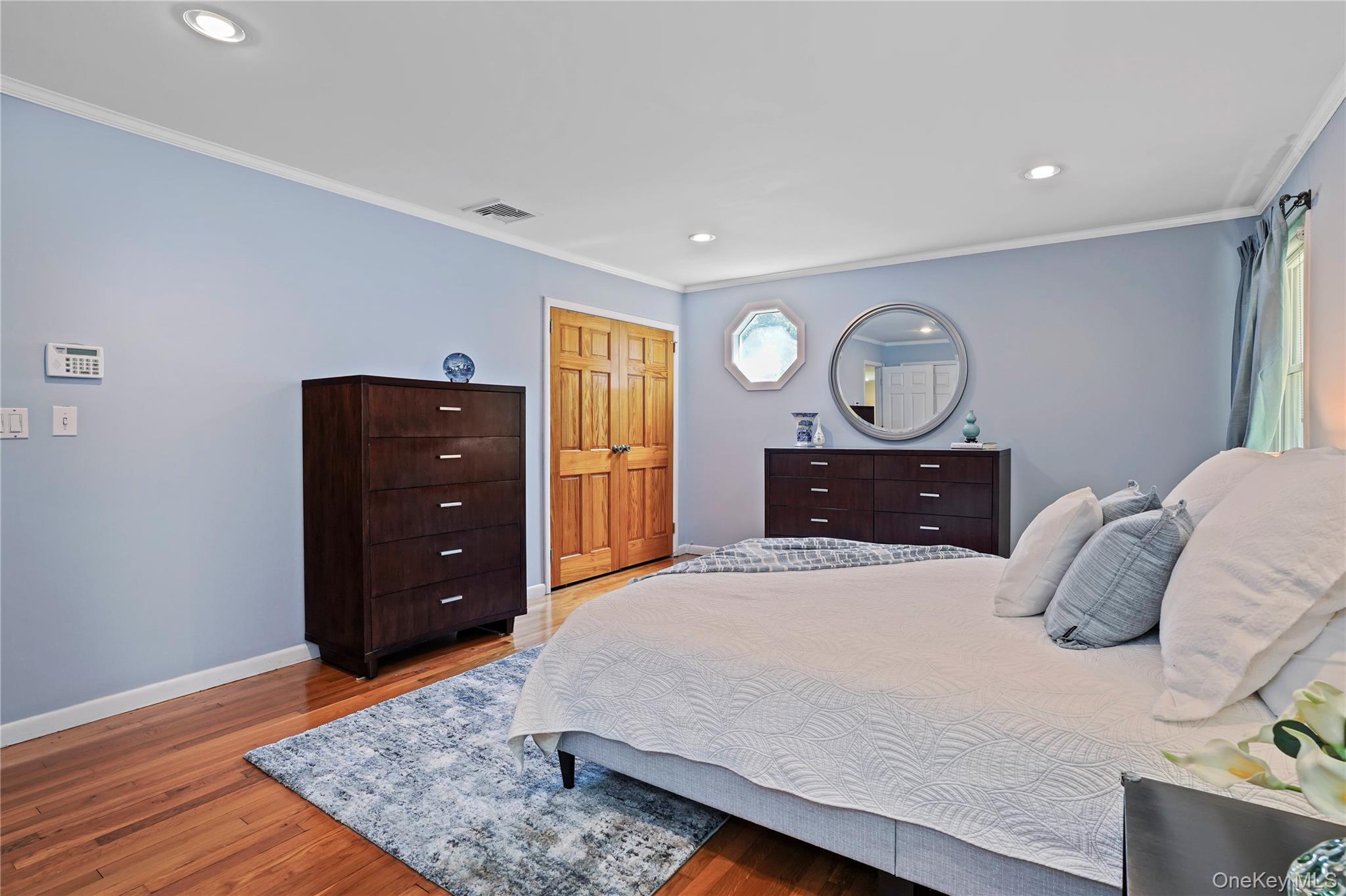 2 Rochambeau Drive Property Photo 19