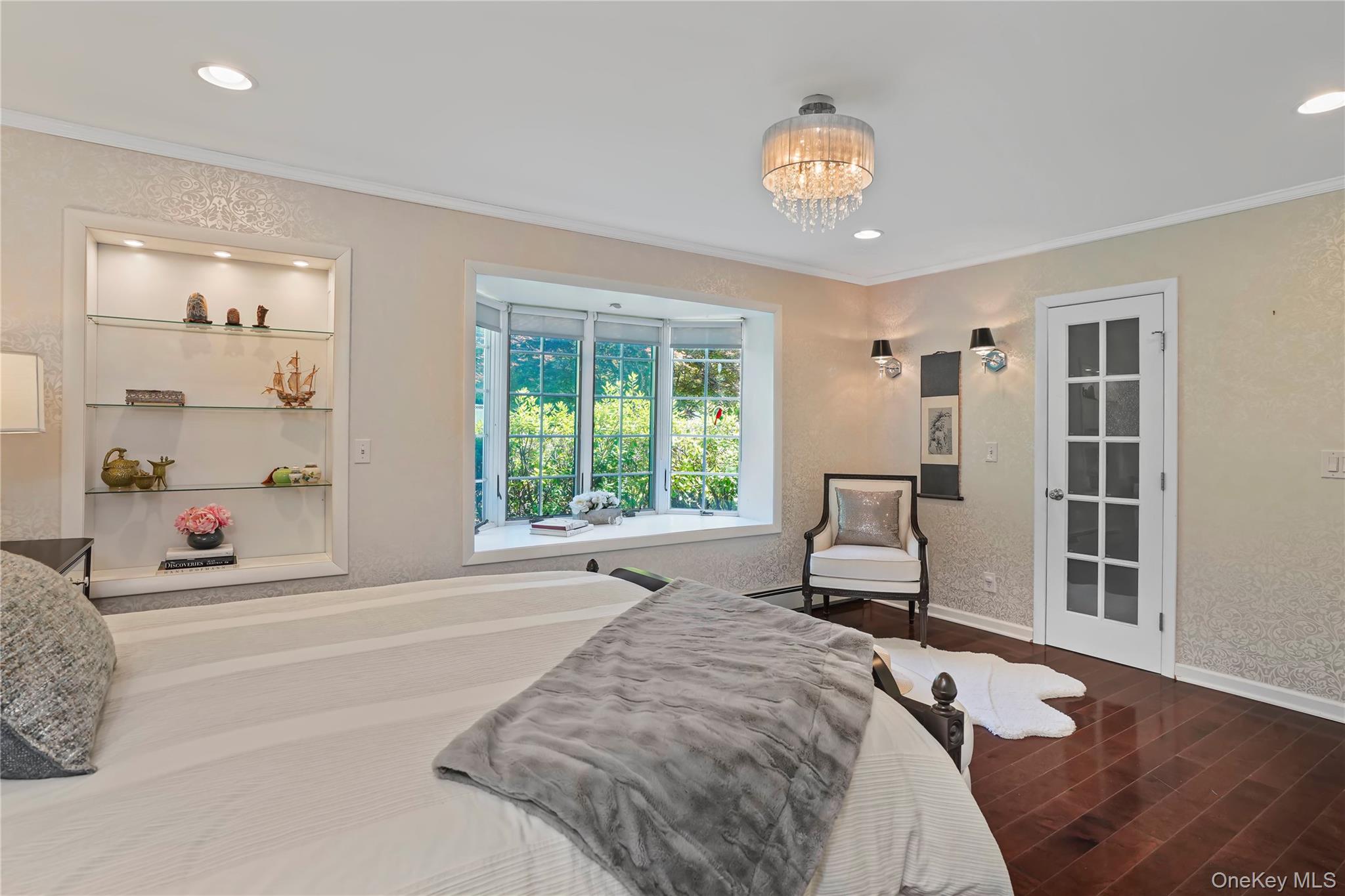 2 Rochambeau Drive Property Photo 29