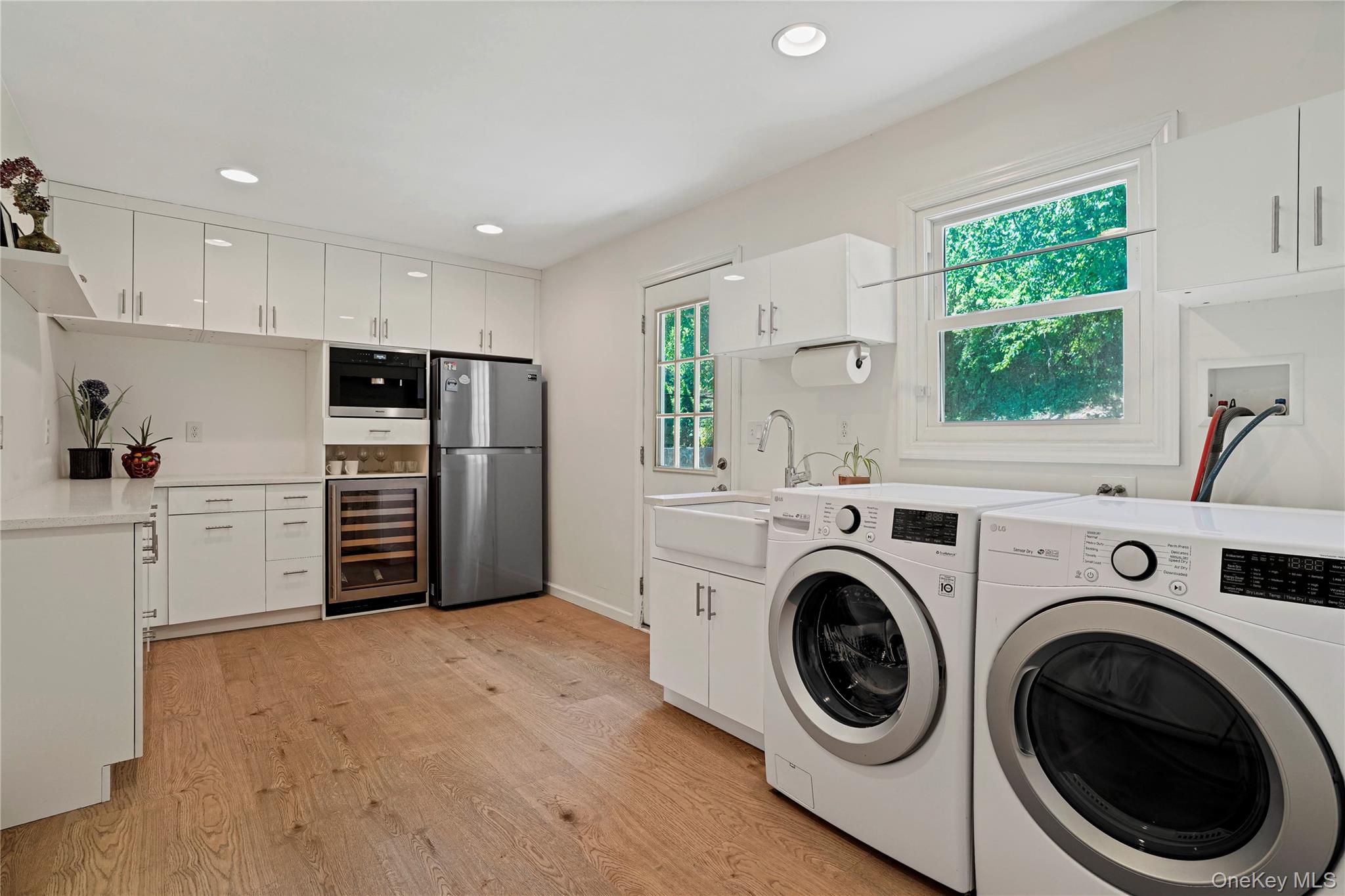 2 Rochambeau Drive Property Photo 34