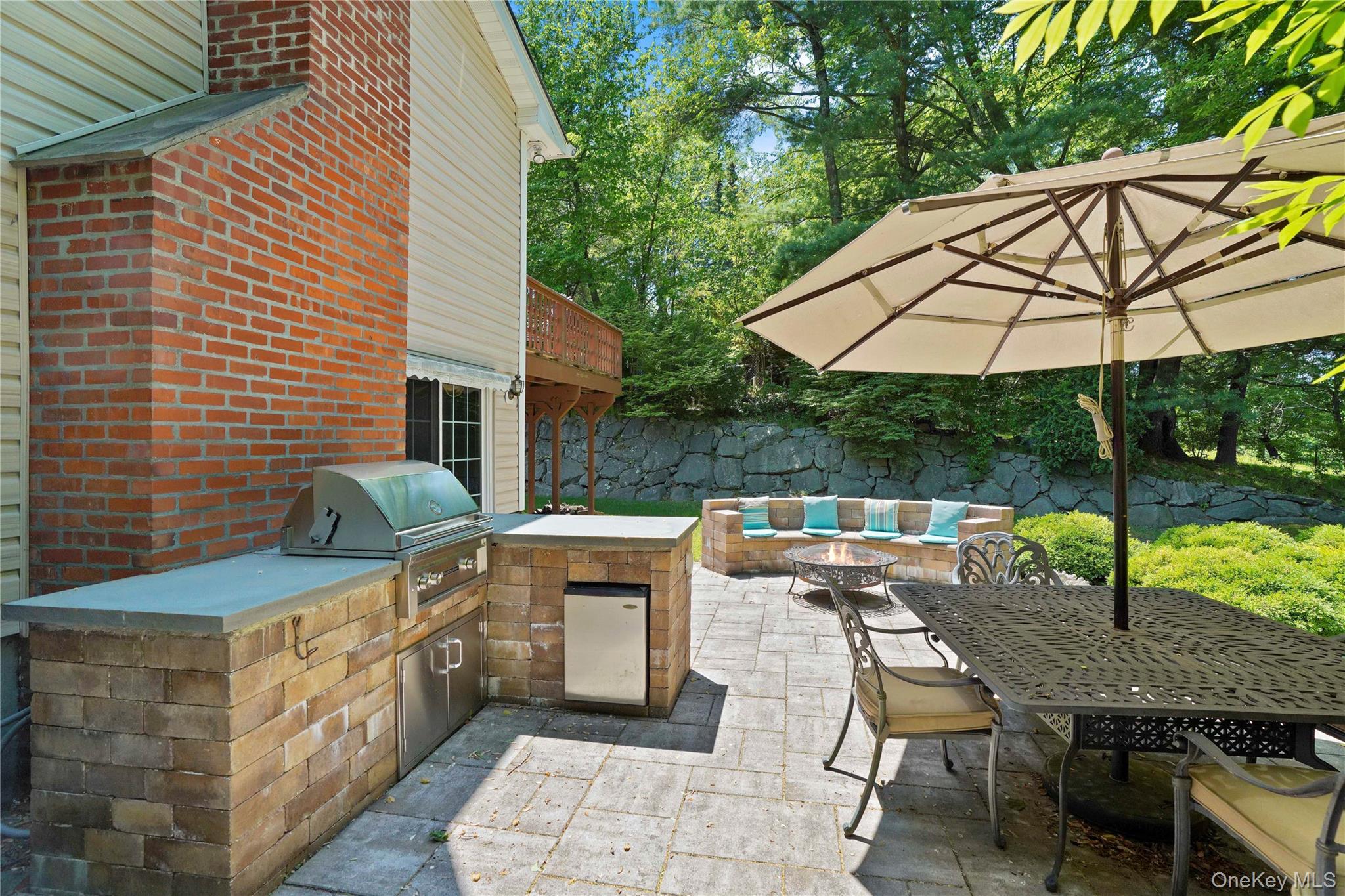 2 Rochambeau Drive Property Photo 36