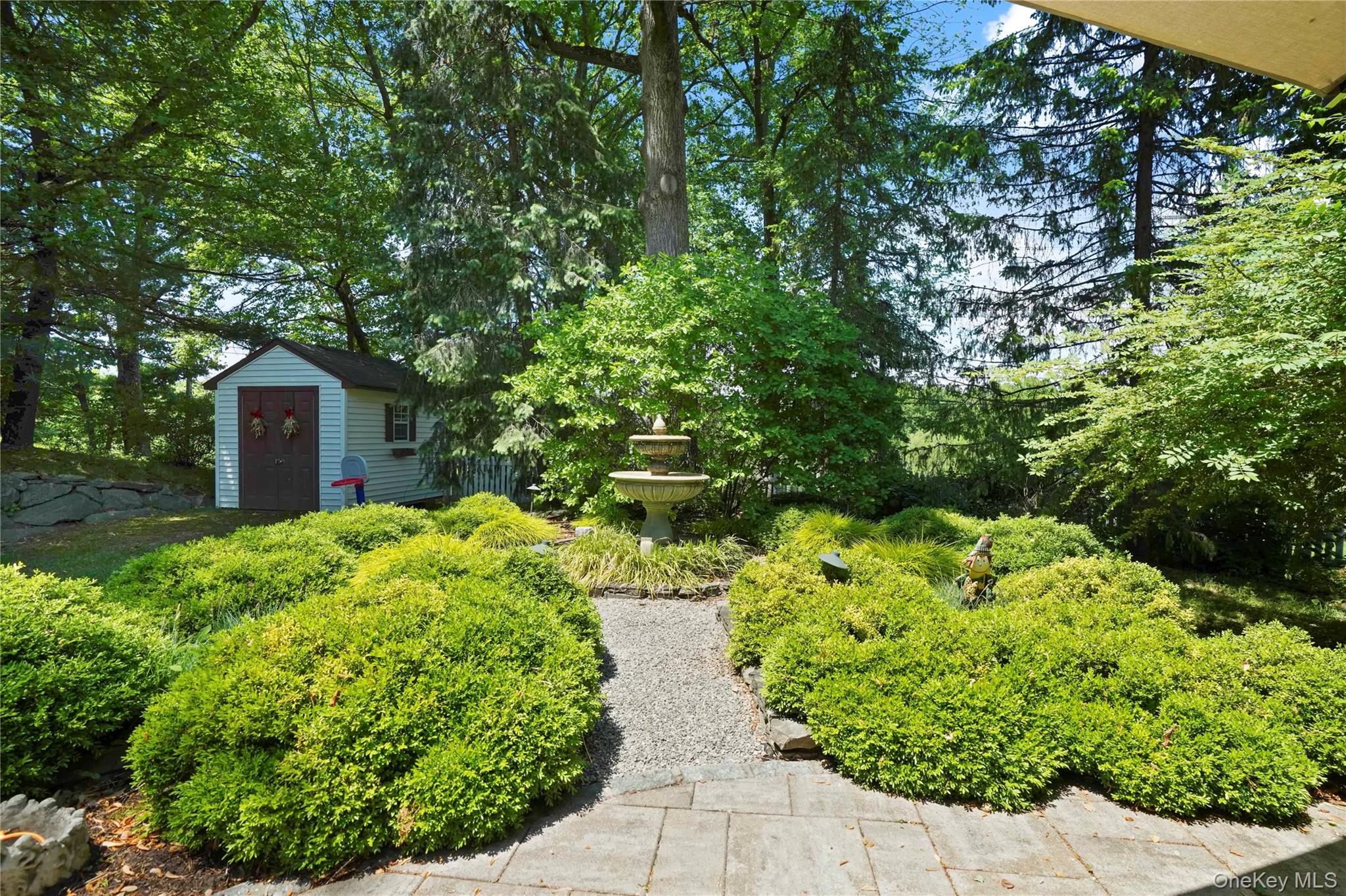 2 Rochambeau Drive Property Photo 39