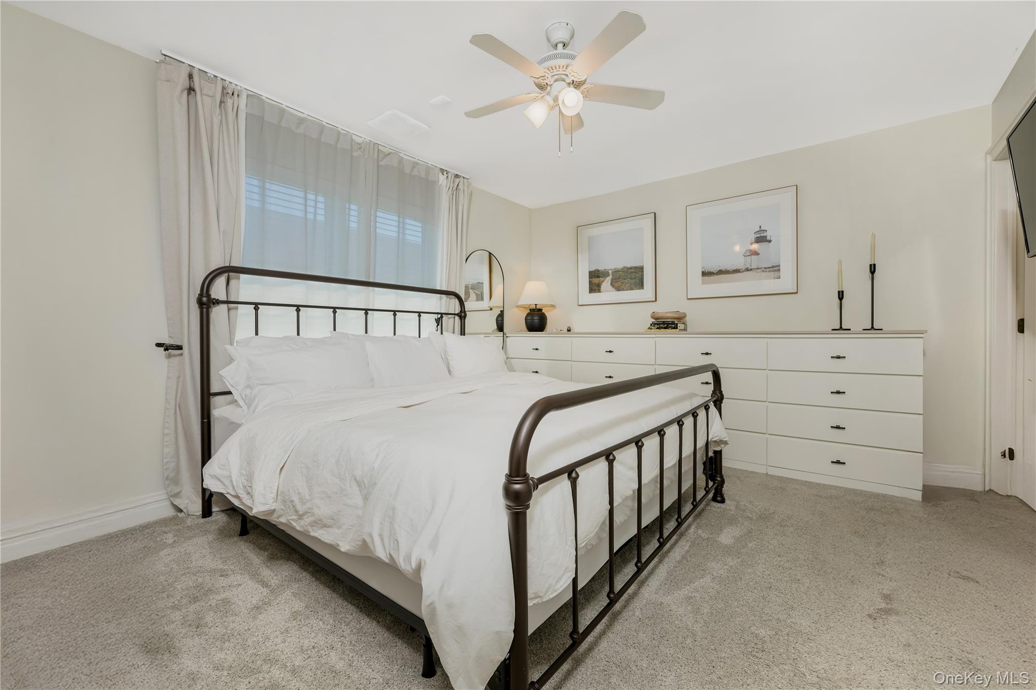 32 Della Drive Property Photo 9