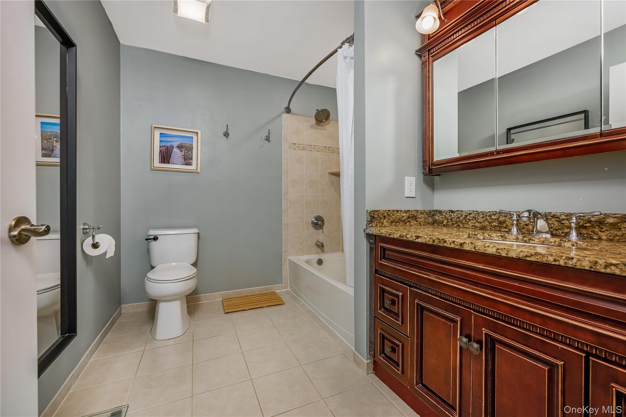 32 Della Drive Property Photo 11