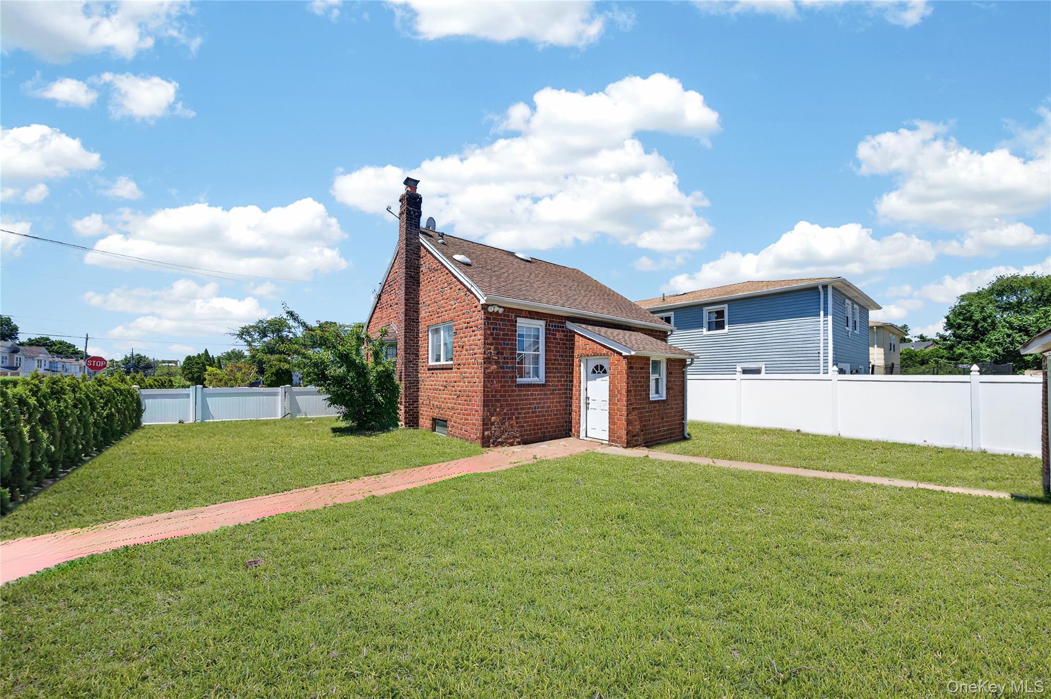 86 Remsen Avenue Property Photo 26