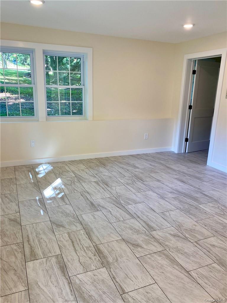 5d Spring Street Property Photo 12