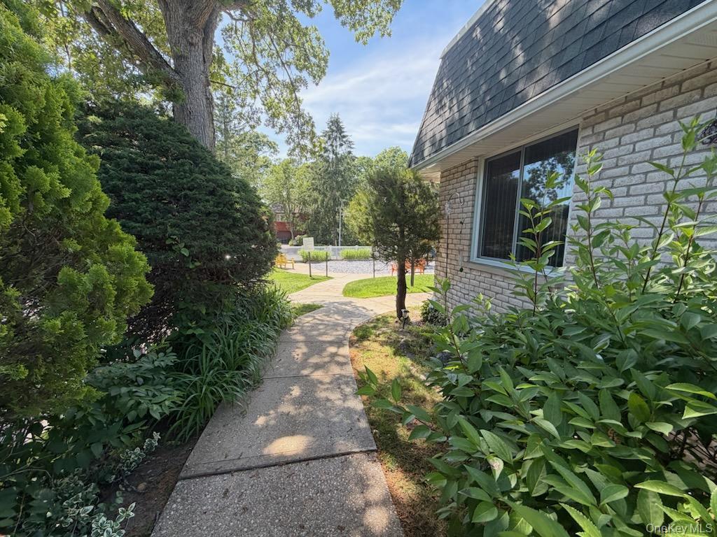 693 Blue Ridge Property Photo 4