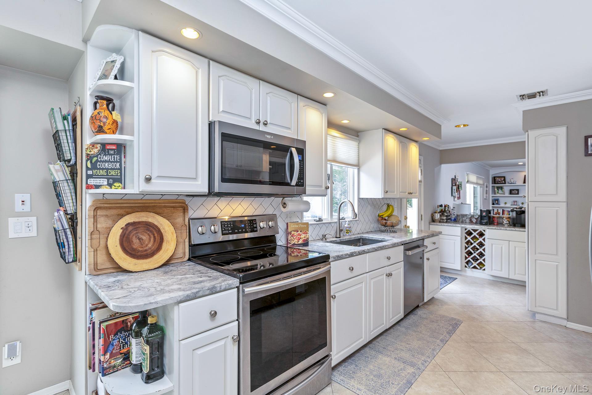 27 Winslow Lane Property Photo 18