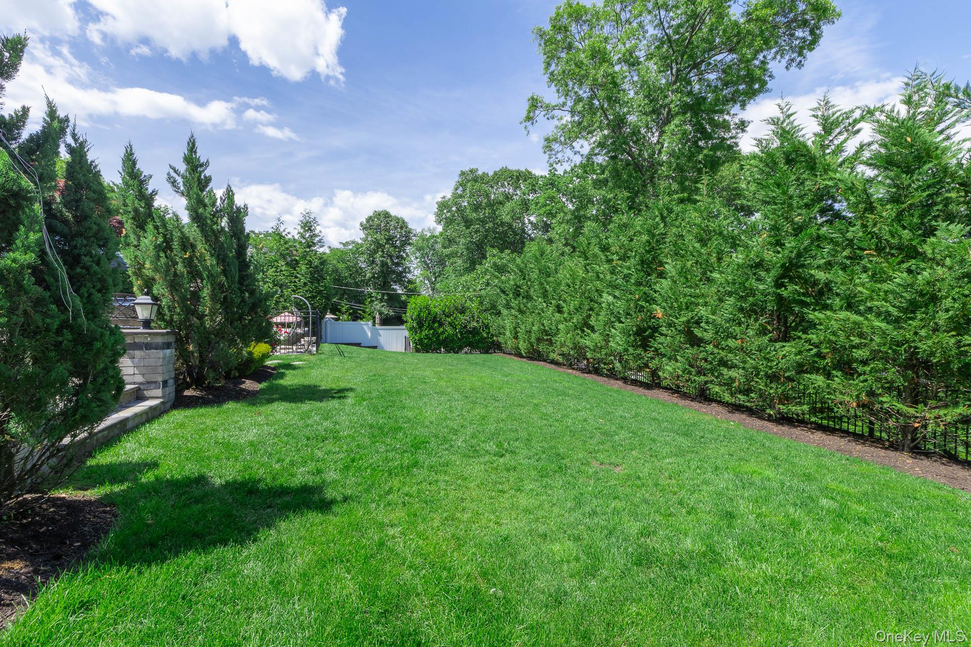 27 Winslow Lane Property Photo 40
