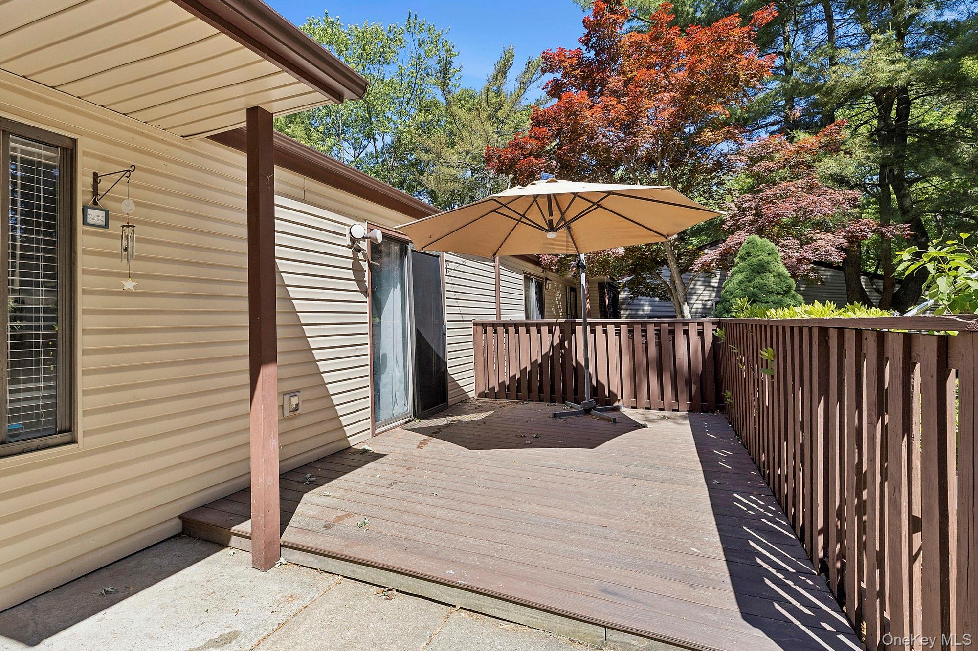 364 Woodland Court Property Photo 10