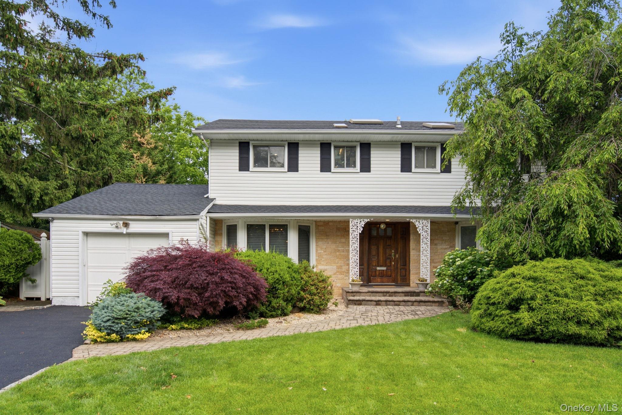 74 Rockland Drive Property Photo 1