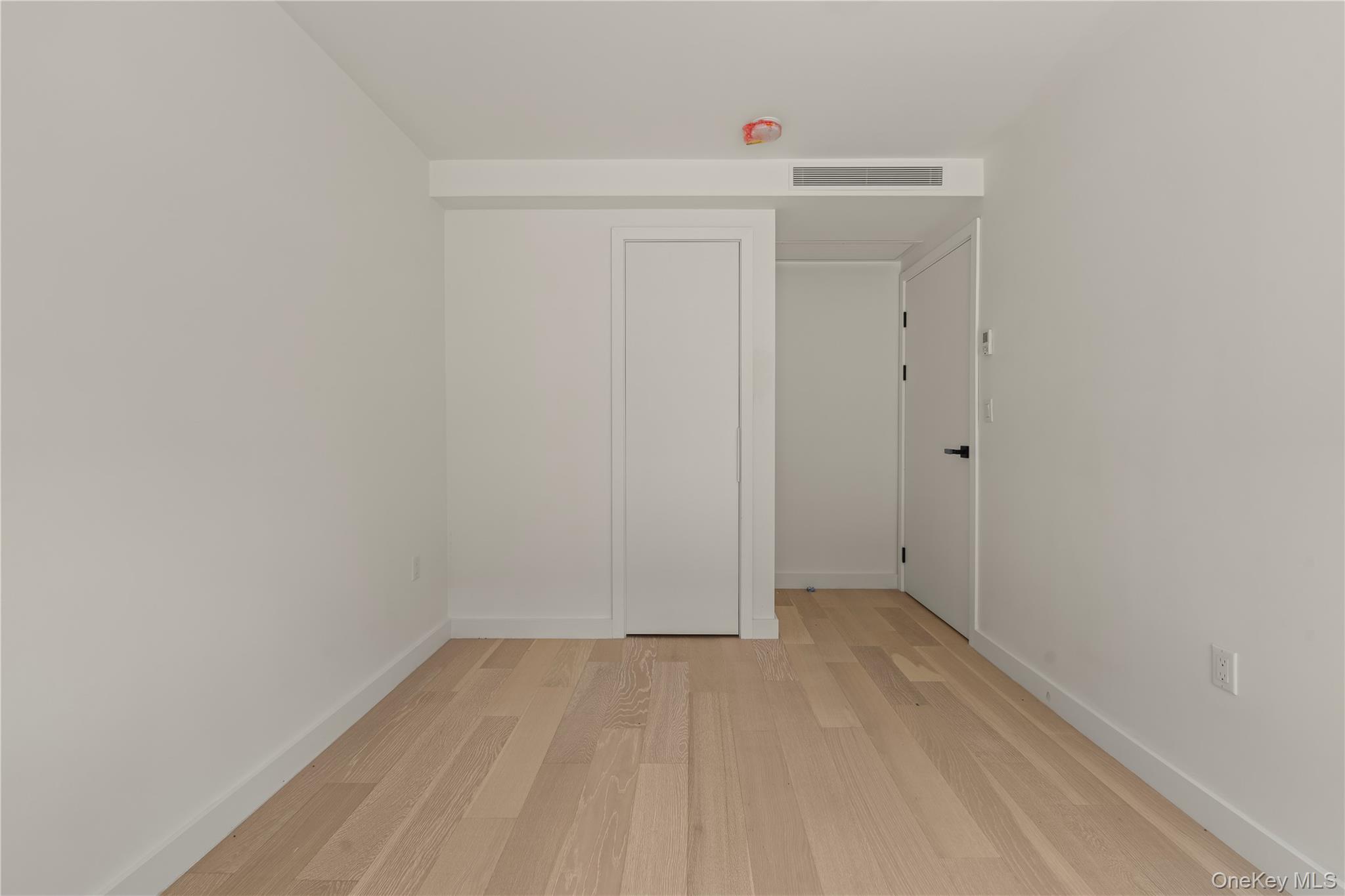 144-49 Northern Boulevard 225 Property Photo 13