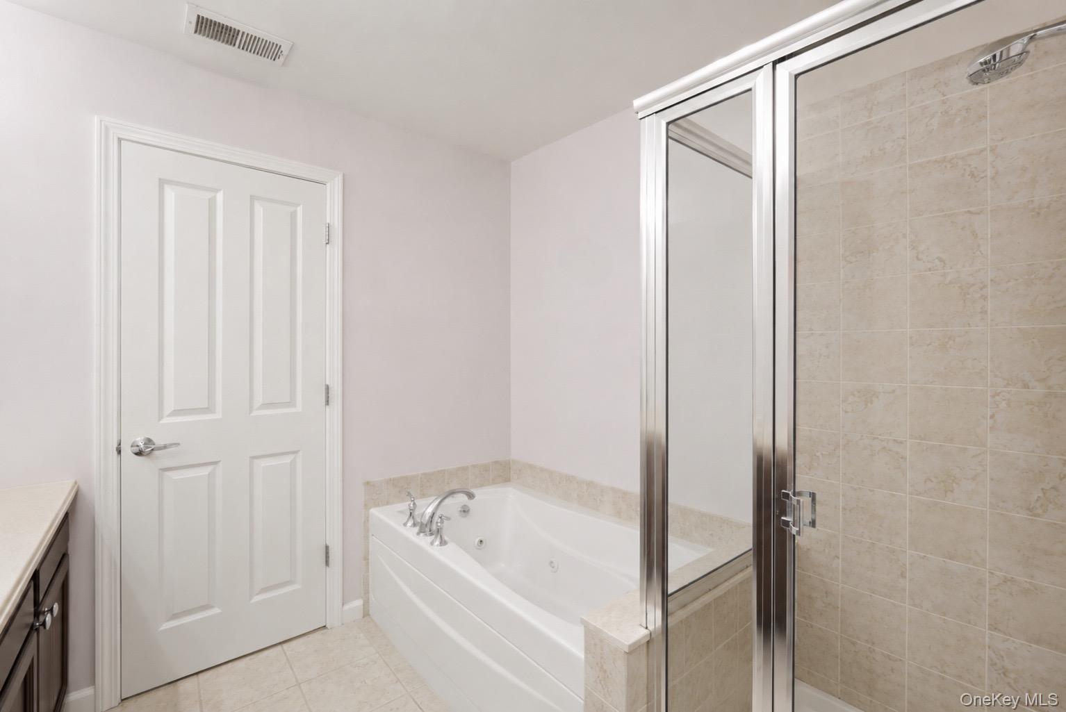 323 Waterside Close Property Photo 18