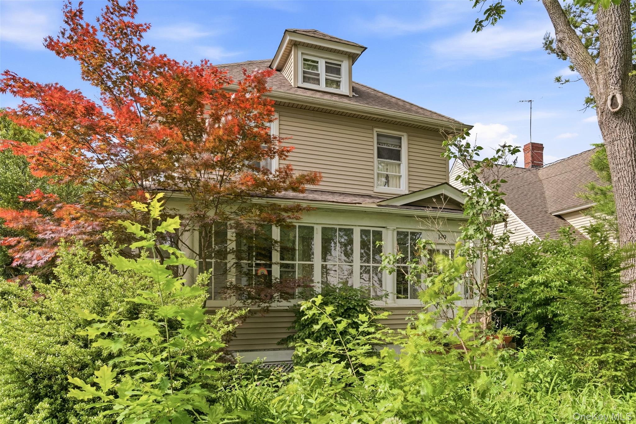 149 Maple Avenue Property Photo 2