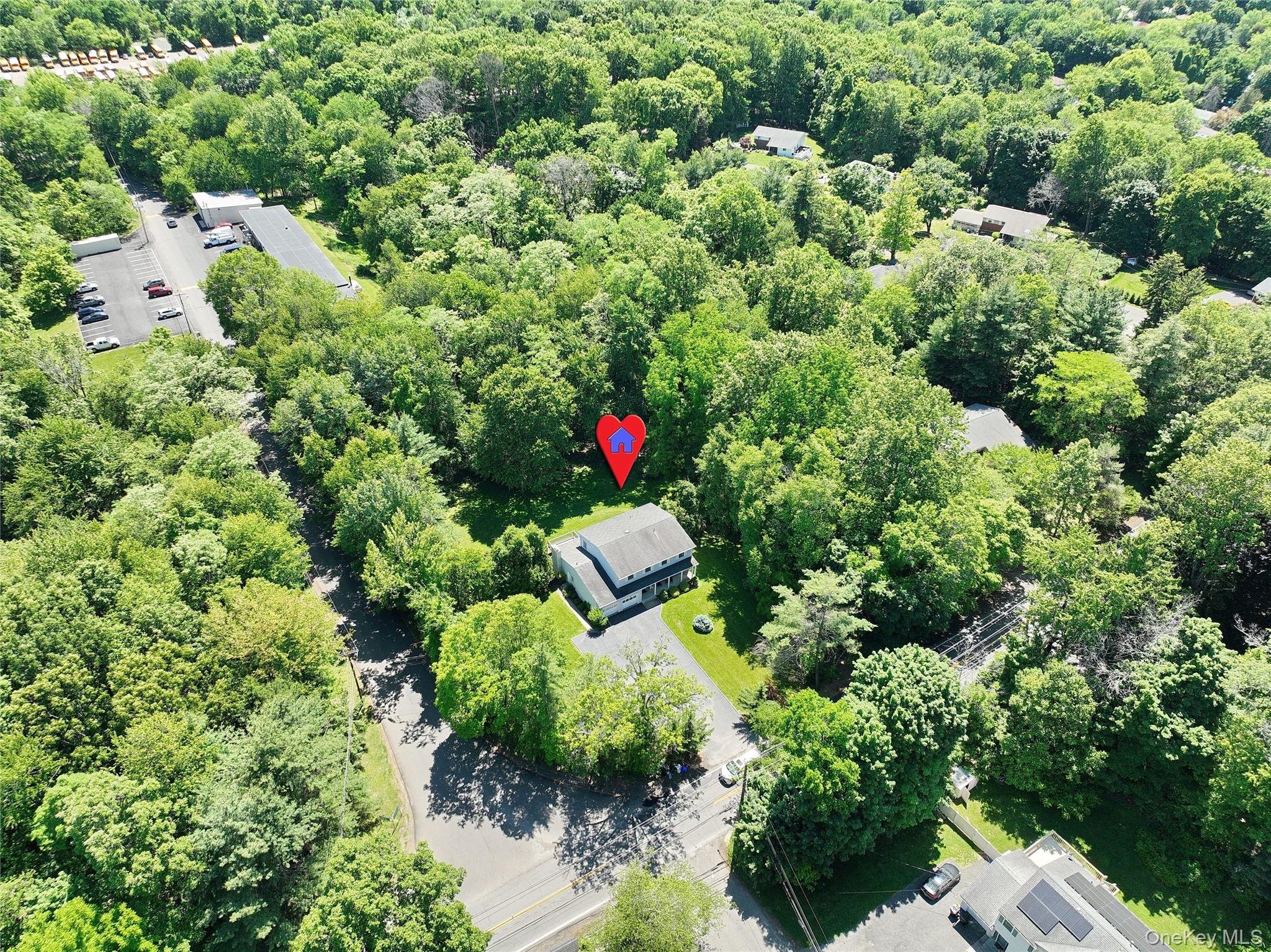 561 New Hempstead Road Property Photo 27
