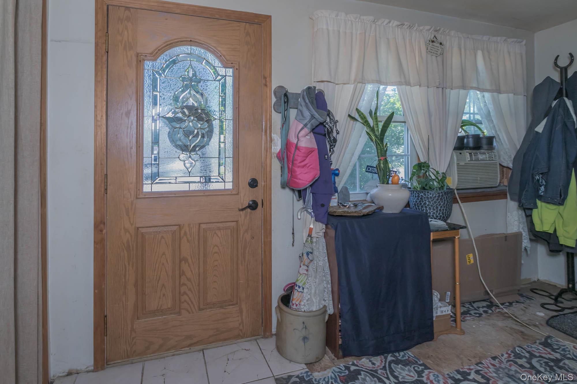 43 Oak Street Property Photo 3