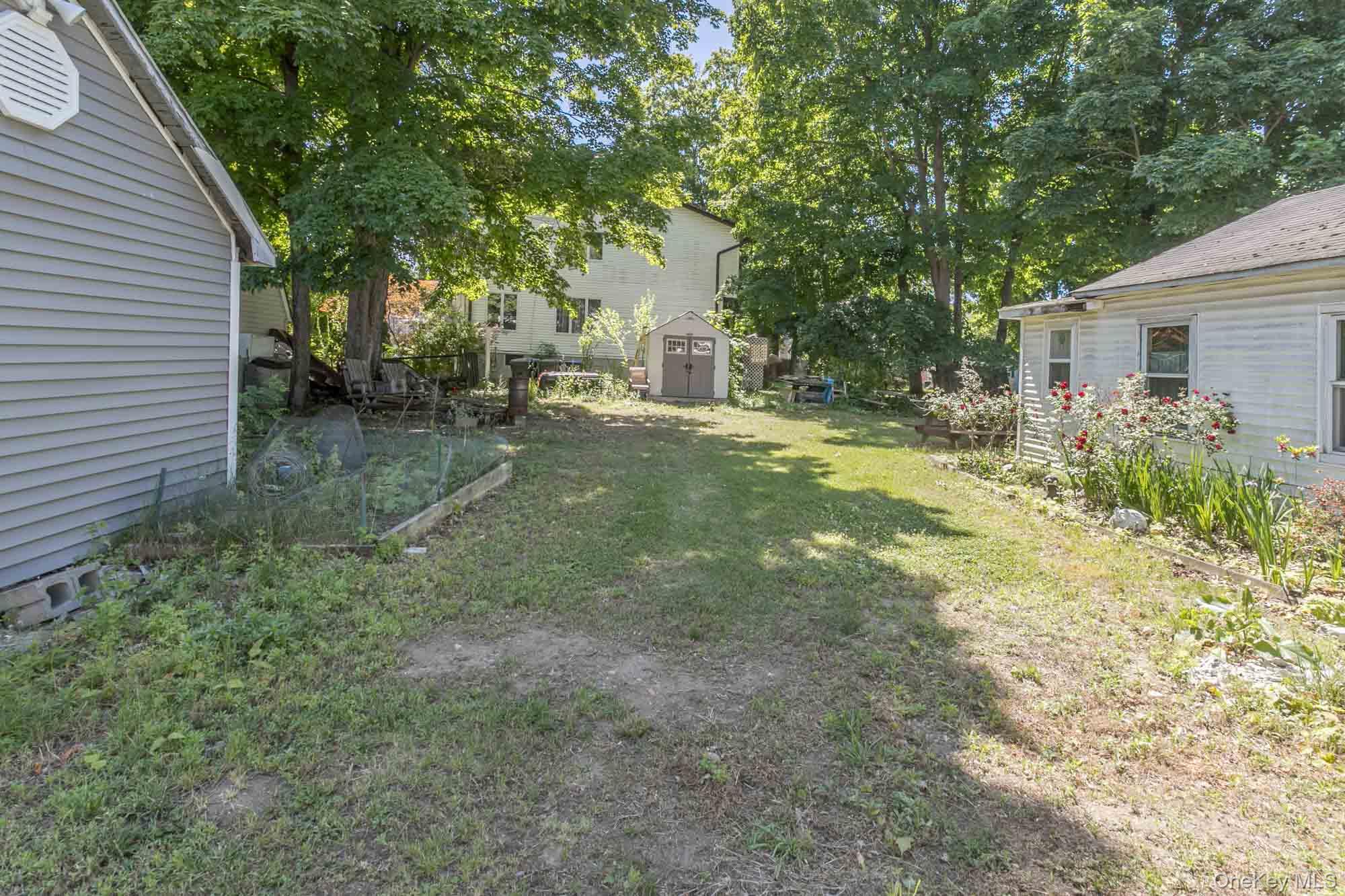 43 Oak Street Property Photo 15