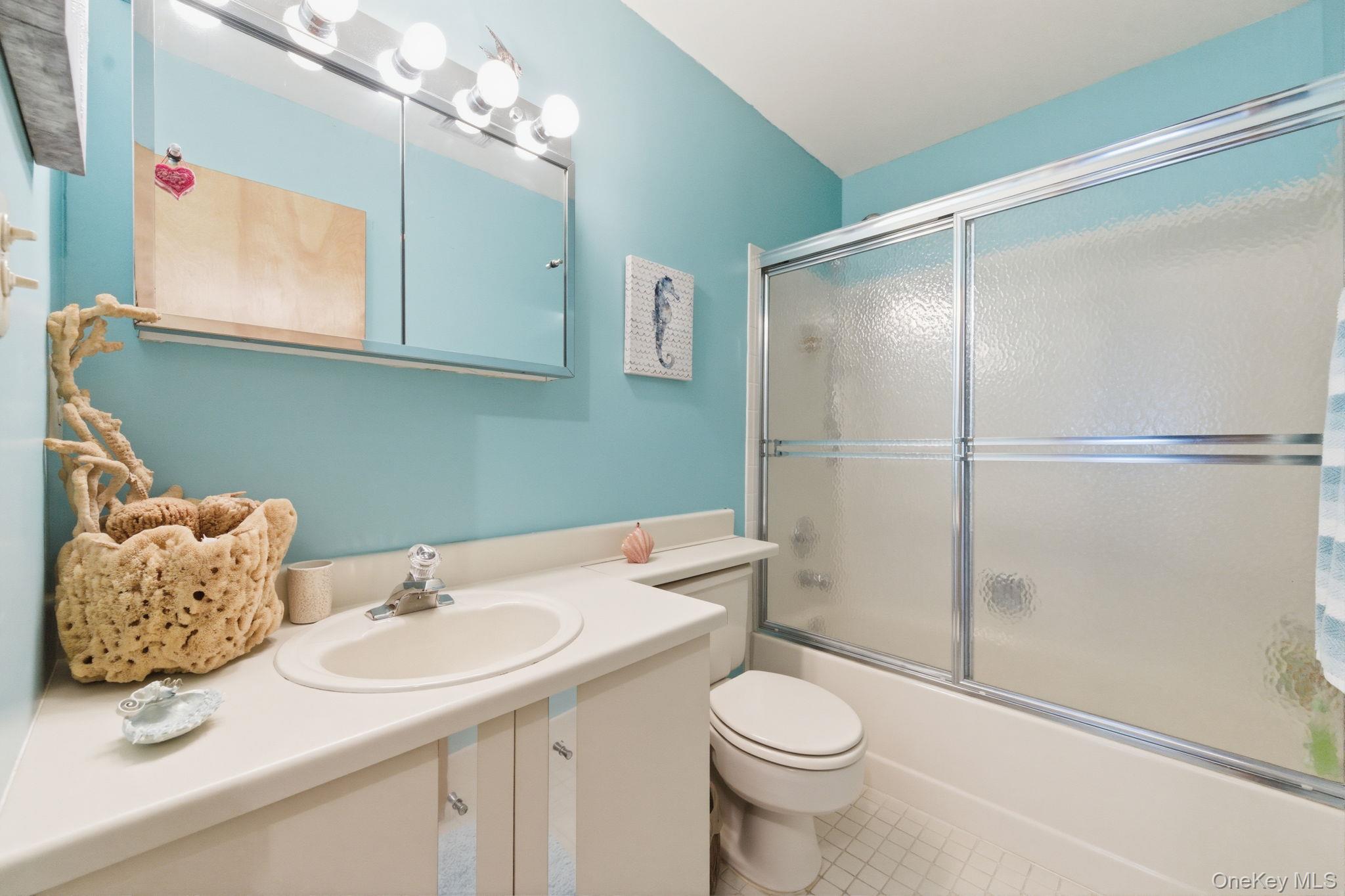 376 Quarry Pond Court Property Photo 14