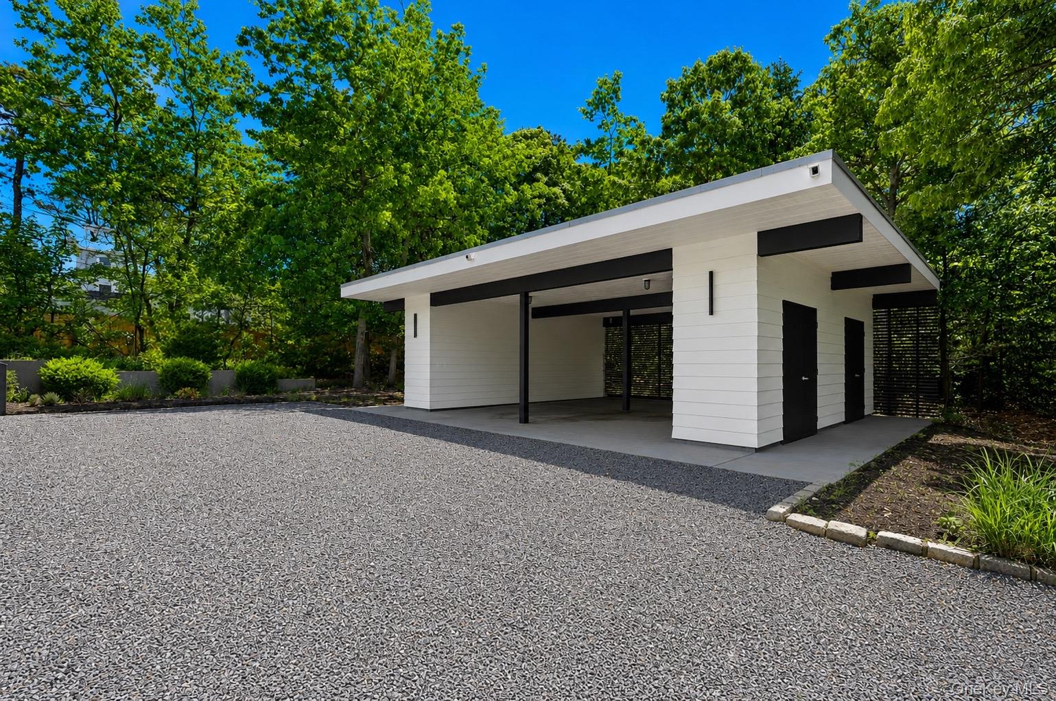 8 Old North Highway A Property Photo 15