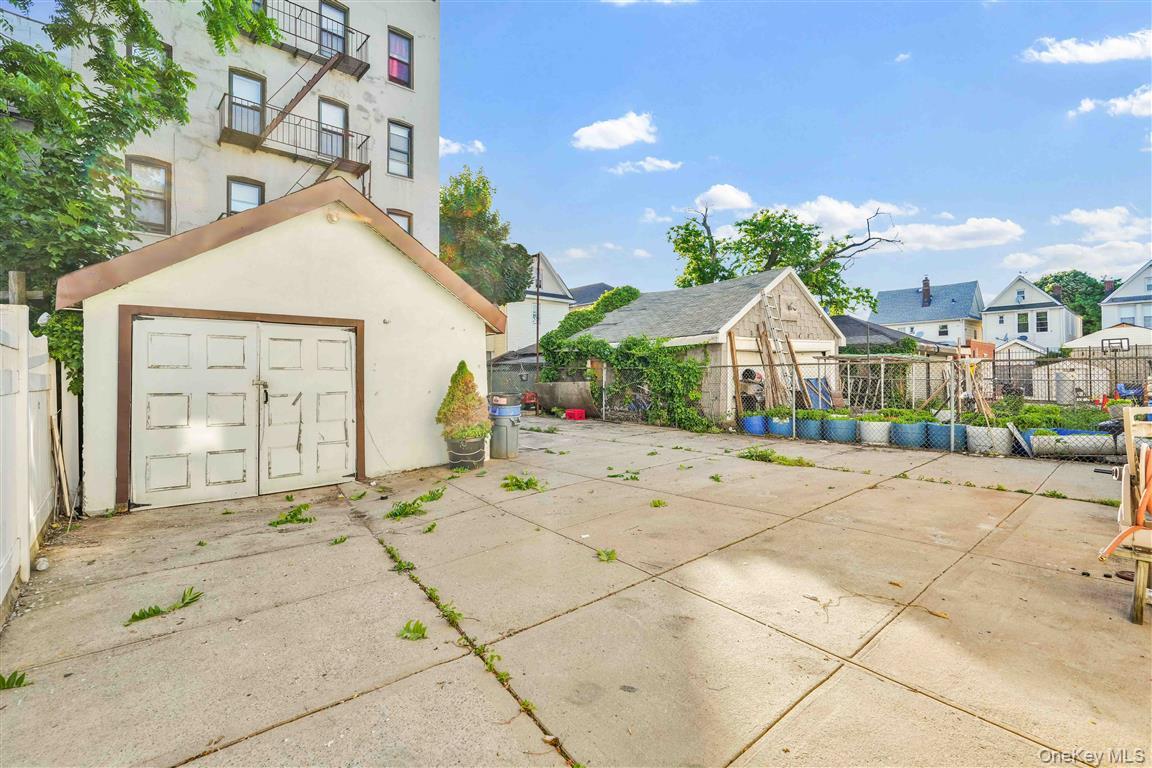 103-22 123rd Street Property Photo 33