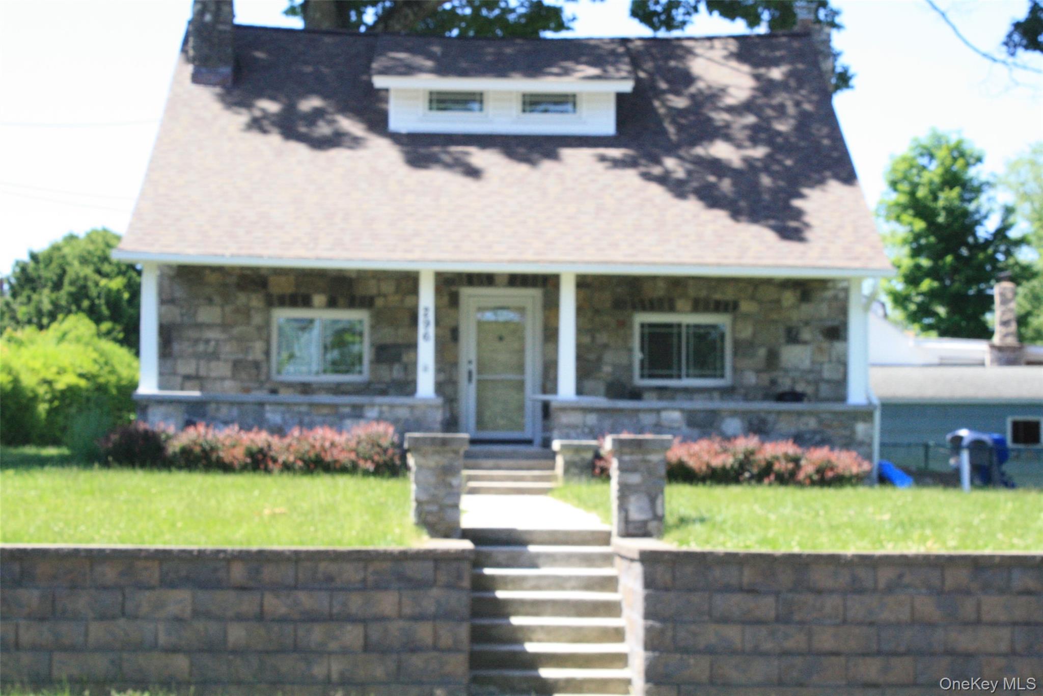 296 Lakeshore Drive Property Photo 1