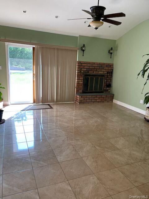 11 Darien Place Property Photo 2