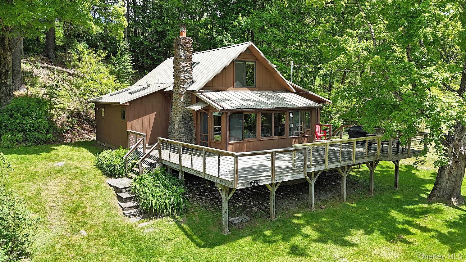 5120 Peas Eddy Road Property Photo 1